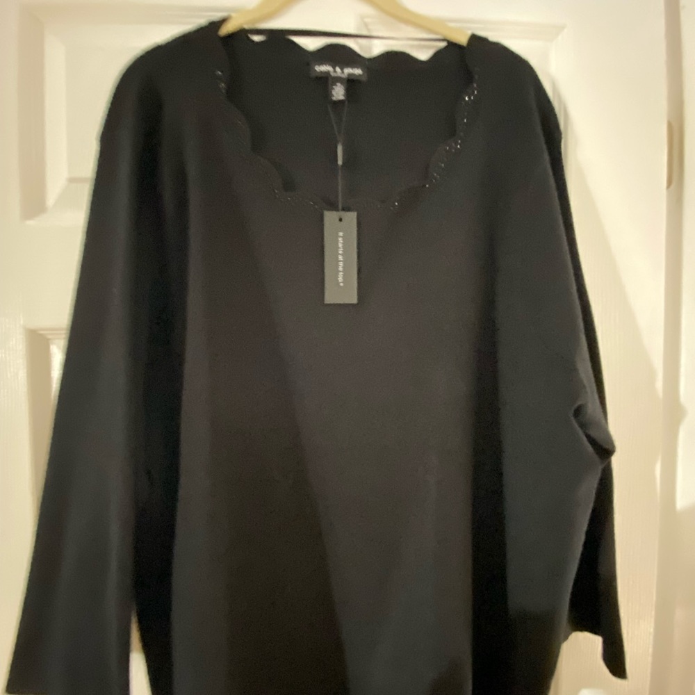 Cable & Gauge black sweater with zipper front